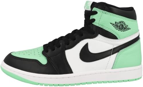 Talla 11 men Nike Mens Air Jordan 1 Retro High OG Sneaker