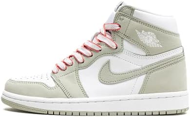 Talla 11 men Nike Mens Air Jordan 1 Retro High OG Sneaker