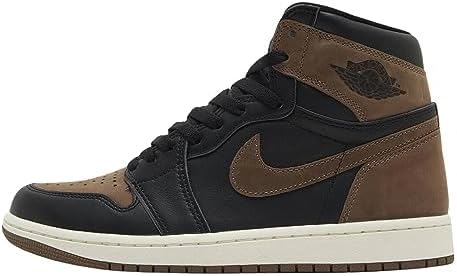 Talla 11 men Nike Mens Air Jordan 1 Retro High OG Sneaker
