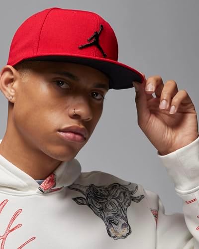 Nike Mens CAPS