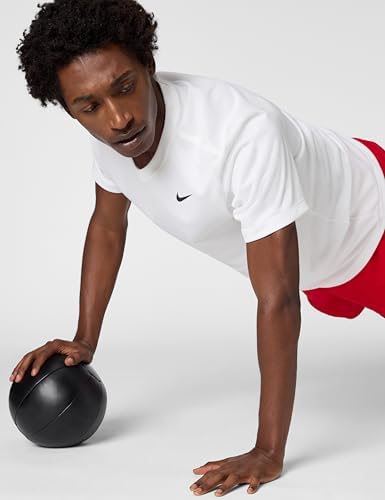 Nike Mens Dri FIT Legend Fitness T Shirt