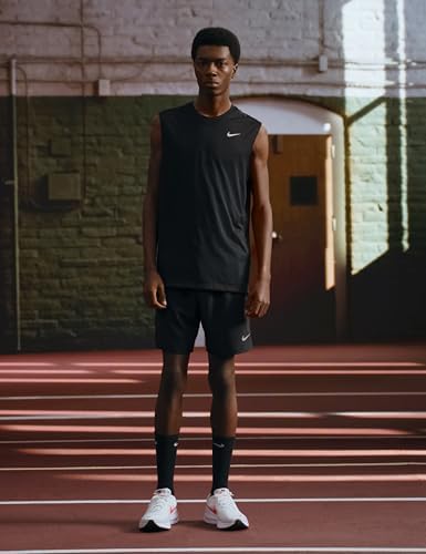 Nike Mens Revolution 8 Road Running Shoes