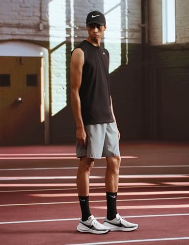 Nike Mens Revolution 8 Road Running Shoes