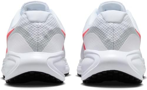 Nike Mens Revolution 8 Road Running Shoes