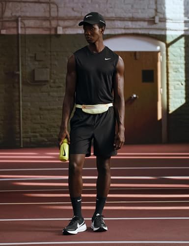 Nike Mens Revolution 8 Road Running Shoes