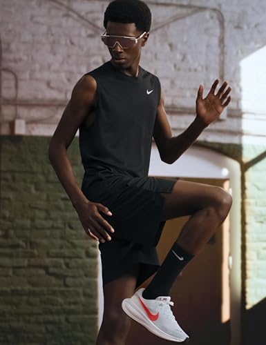 Nike Mens Revolution 8 Road Running Shoes