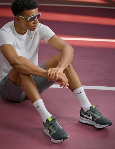 Nike Mens Run Swift 3 Road Running Shoes