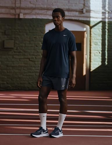 Nike Mens Run Swift 3 Road Running Shoes