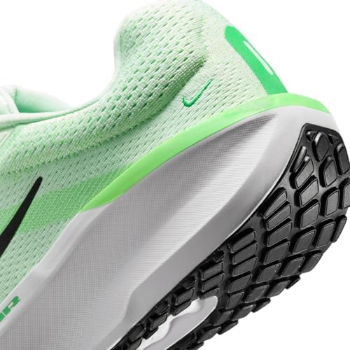 Nike Mens Winflo 11 Road Running Shoes