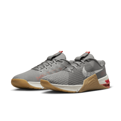 Talla: 9.5 men Nike Metcon 8