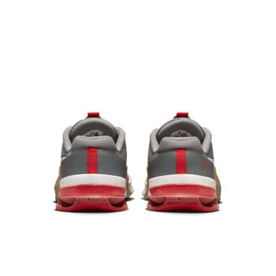 Talla: 9.5 men Nike Metcon 8