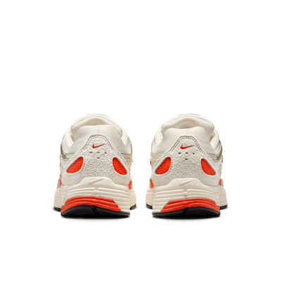 Talla 8  W - Nike P 6000