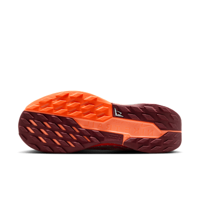 Talla W7.5 - Nike Pegasus Trail 5 GORE TEX