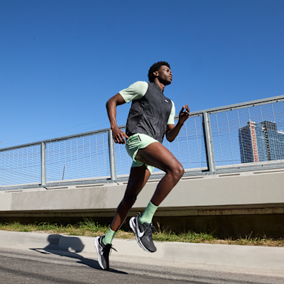 Talla 8 - Nike Pegasus Trail 5