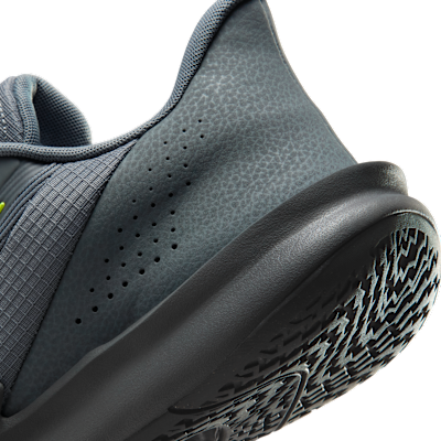 Nike Precision 7
