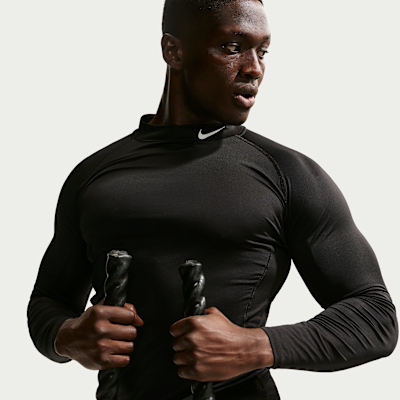 Nike Pro