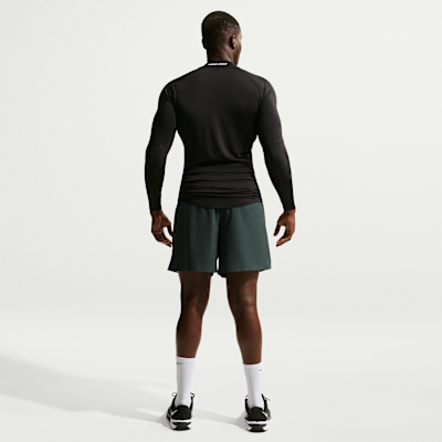 Nike Pro