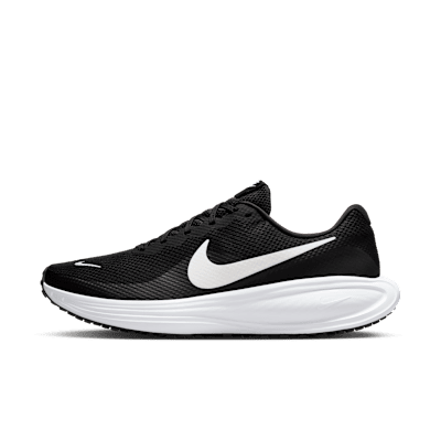 Nike Revolution 8