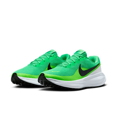 Talla: 7.5 Nike Revolution 8