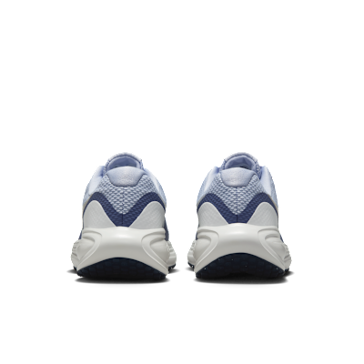 Talla 7 - Nike Revolution 8