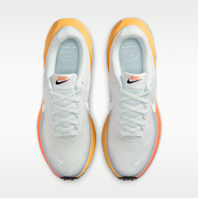 Nike Revolution 8