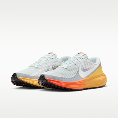 Nike Revolution 8