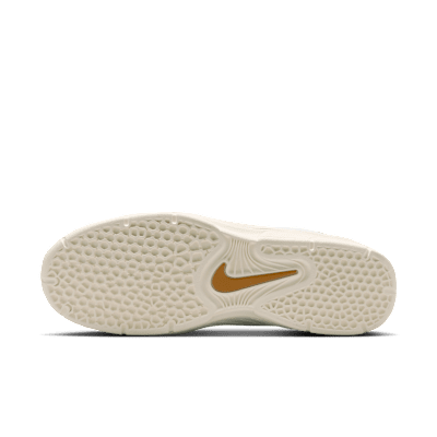 Nike SB Vertebrae