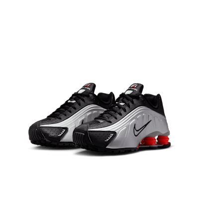 Talla; 7Y - Nike Shox R4