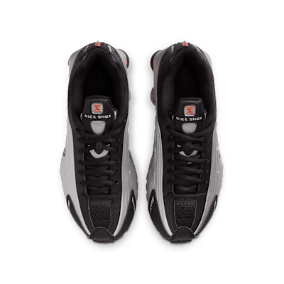 Talla; 7Y - Nike Shox R4