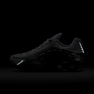 Nike Shox R4