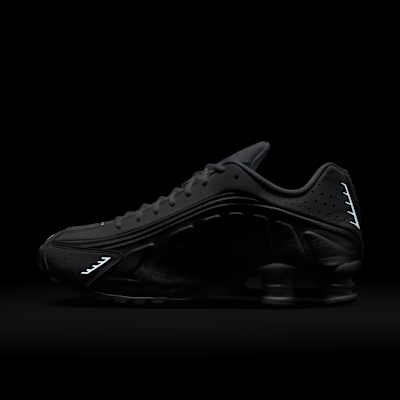 Nike Shox R4