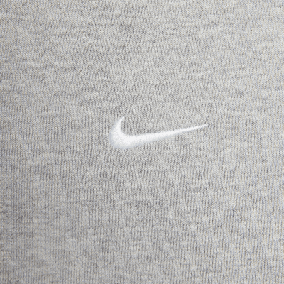 Nike Solo Swoosh