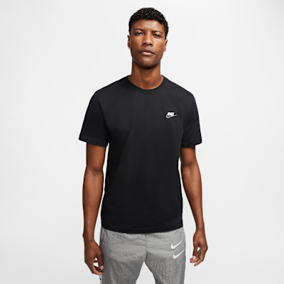 Nike Sportswear Club