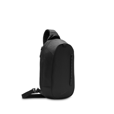 Nike Sportswear Commute