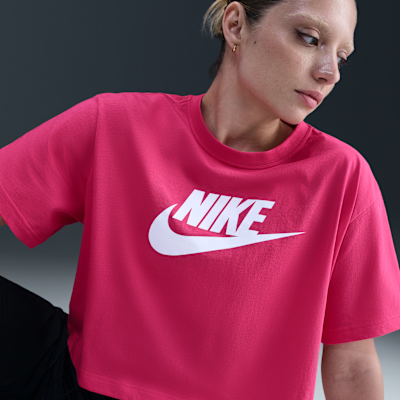 Nike Sportswear Essential