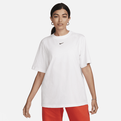 Talla M - Nike Sportswear Essential, talla M