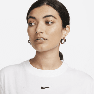 Talla M - Nike Sportswear Essential, talla M