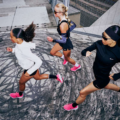 Nike Structure 26, talla 6