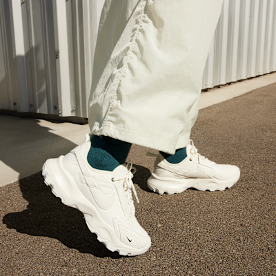 Talla M8 Nike TC 7900