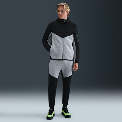 Nike Tech