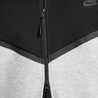 Talla S, Nike Tech