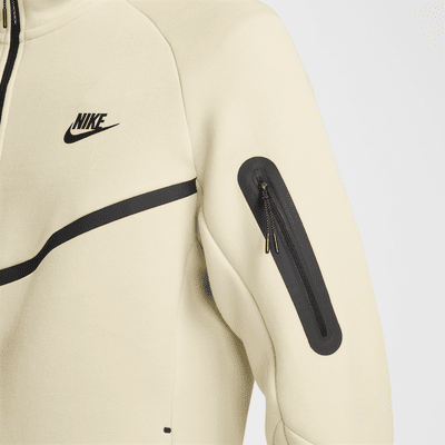 Talla M, Nike Tech