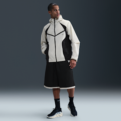 Nike Tech