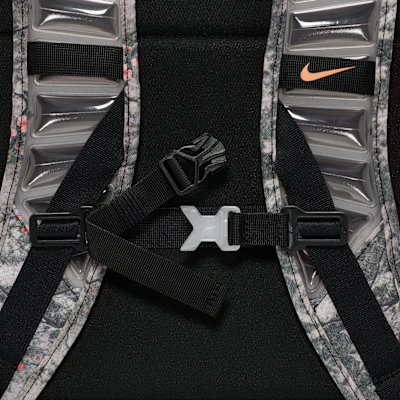 Nike Varsity Elite
