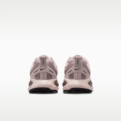 Nike Vomero 18