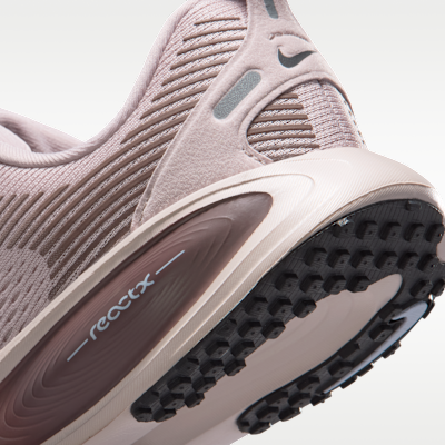 Nike Vomero 18