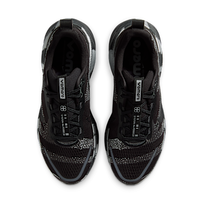 Nike Vomero 18