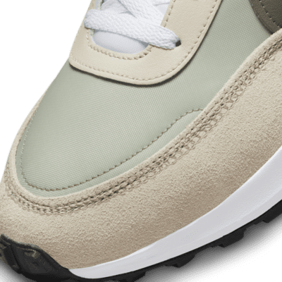 Nike Waffle Debut