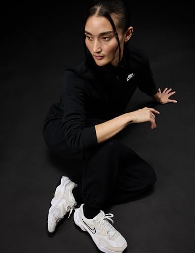 Nike Womens AL8 Shoes