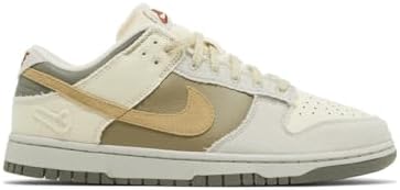 Nike Womens Dunk Low Sneaker